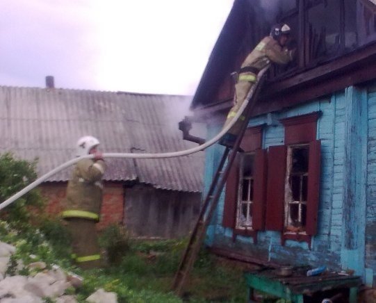 Пожар в Бутурлиновском районе